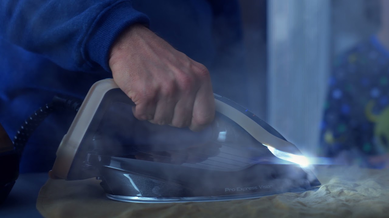 Video preview: (CZ) Parní generátor Tefal Pro Express Vision GV9820 - posviťte si na dokonalé výsledky